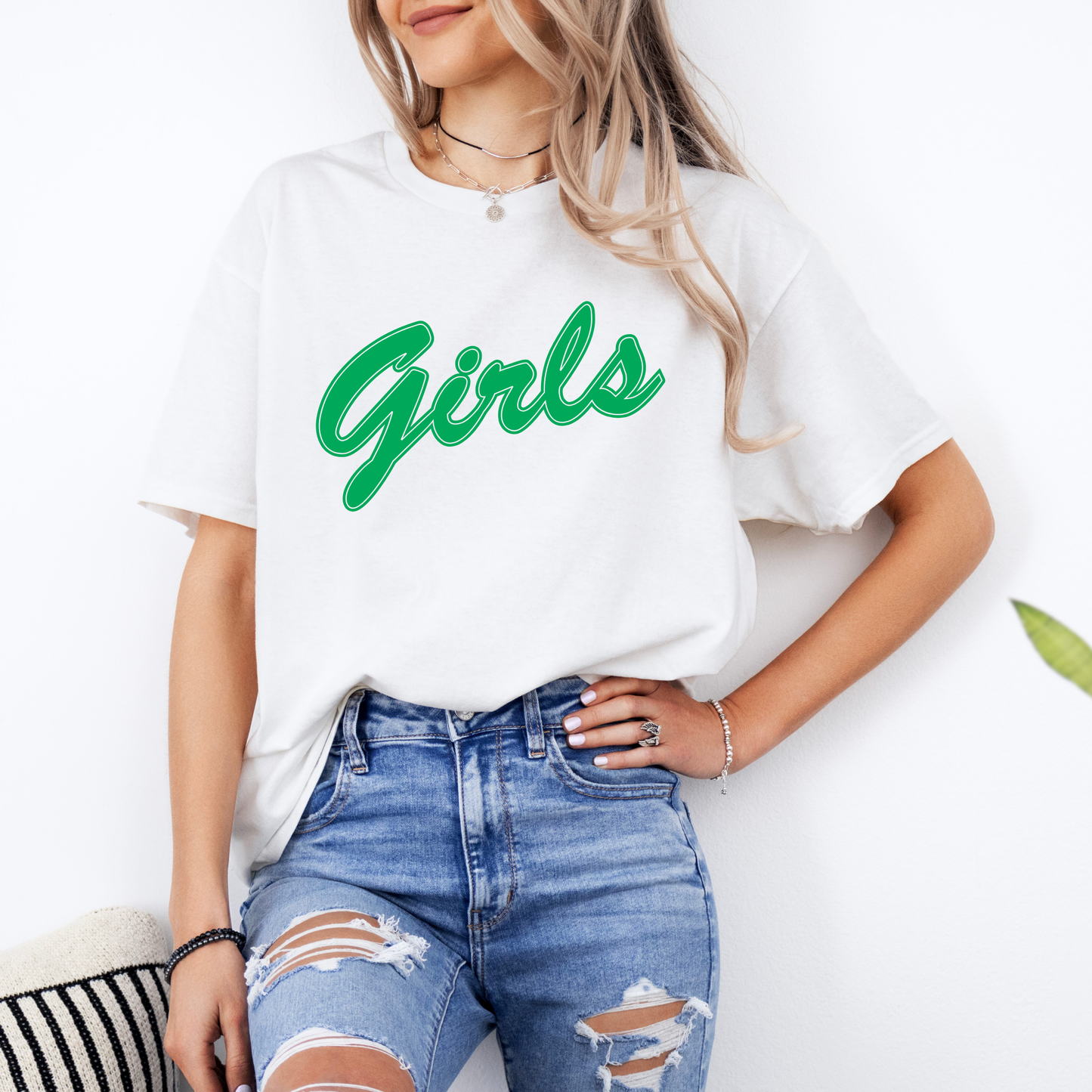 "GIRLS" image 0
